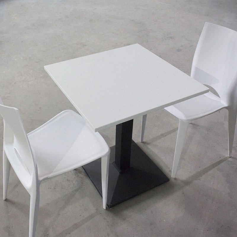 TABLE DE RESTAURANT  60x60cm